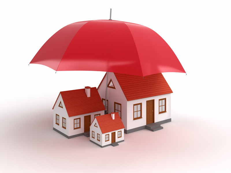 property-insurance-umbrella-covering-home
